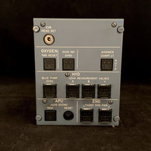 Load image into Gallery viewer, Airbus A320 / A319 / A321 - Hydraulics APU Oxygen Control Panel - 50VU
