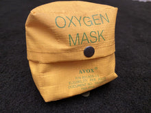 Load image into Gallery viewer, Avox Aviation Oxygen Mask (for use with portable oxygen bottle)

