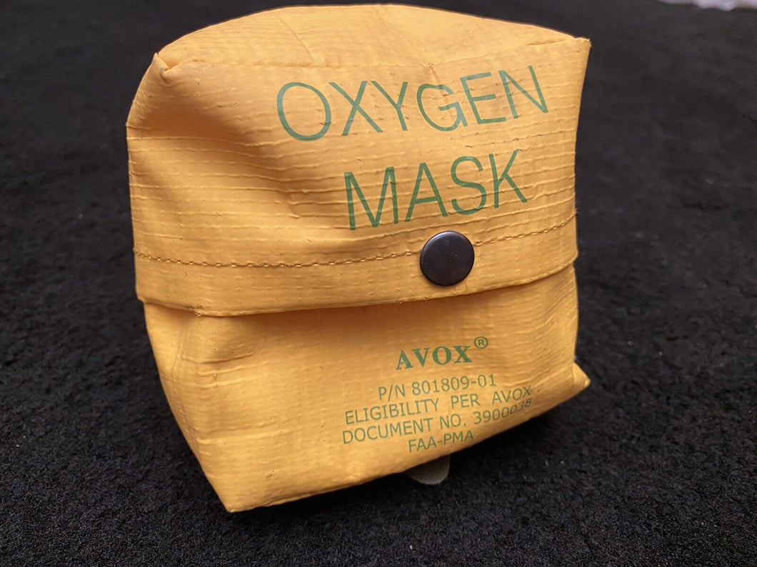 Avox Aviation Oxygen Mask (for use with portable oxygen bottle)